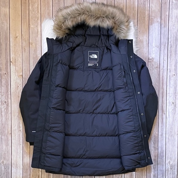The North Face Men’s New FUTURELIGHT Defdown Waterproof Parka - Picture 4 of 8